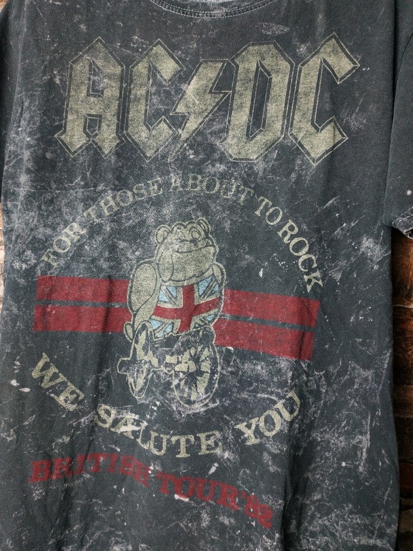AC DC British tour '82 Acid Wash Grey tie dye, Men's Fashion, Tops ...