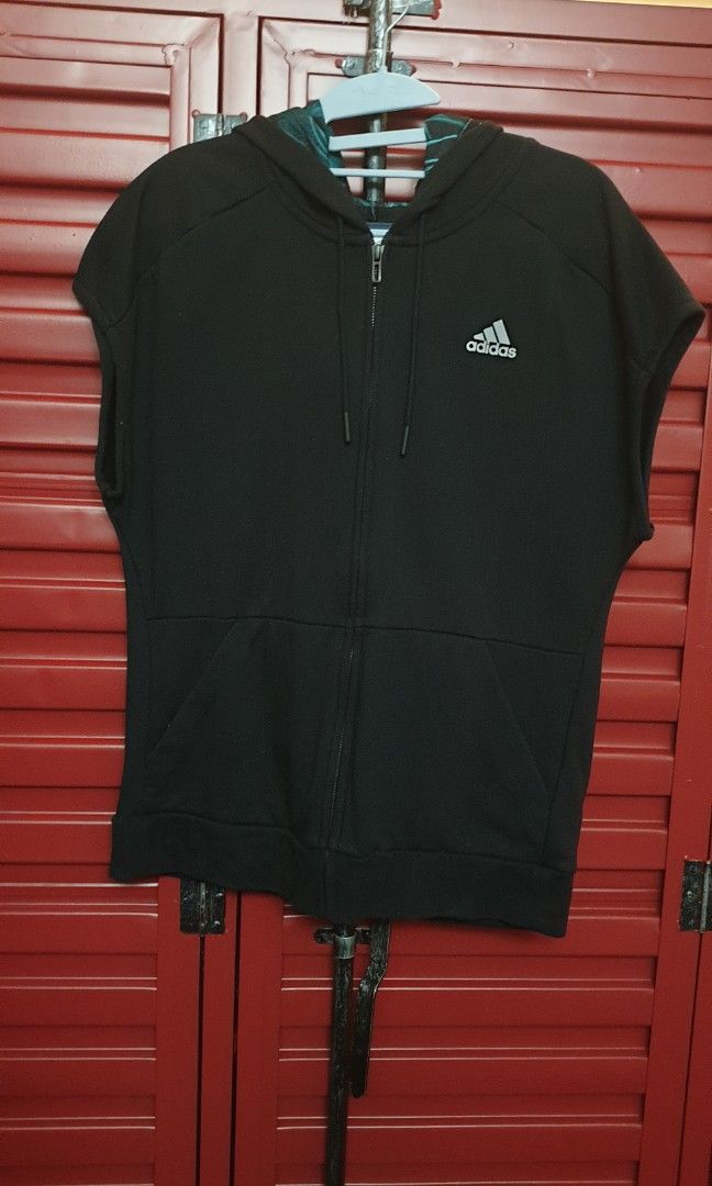 Adidas originals hotsell sleeveless hoodie
