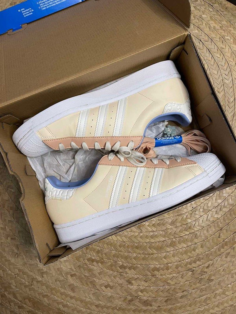 Adidas superstar ecru on sale