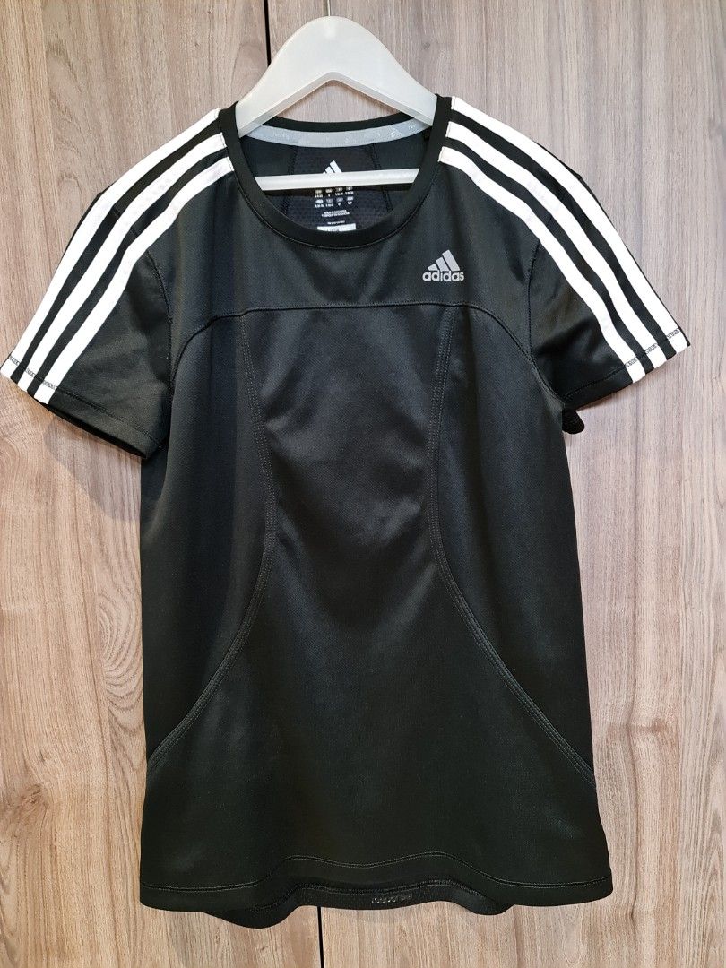 Adidas Top, Women's Fashion, Activewear on Carousell
