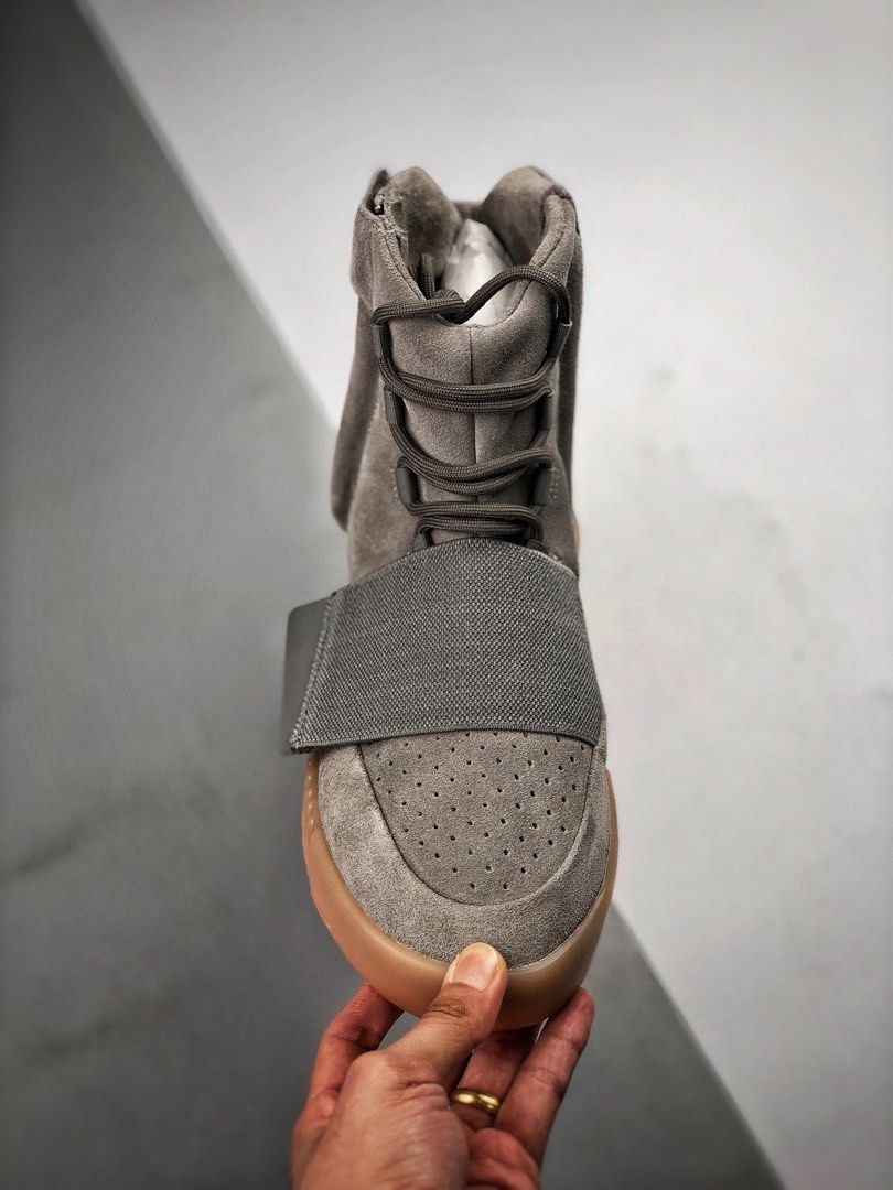 Adidas yeezy boost 750 silver on sale