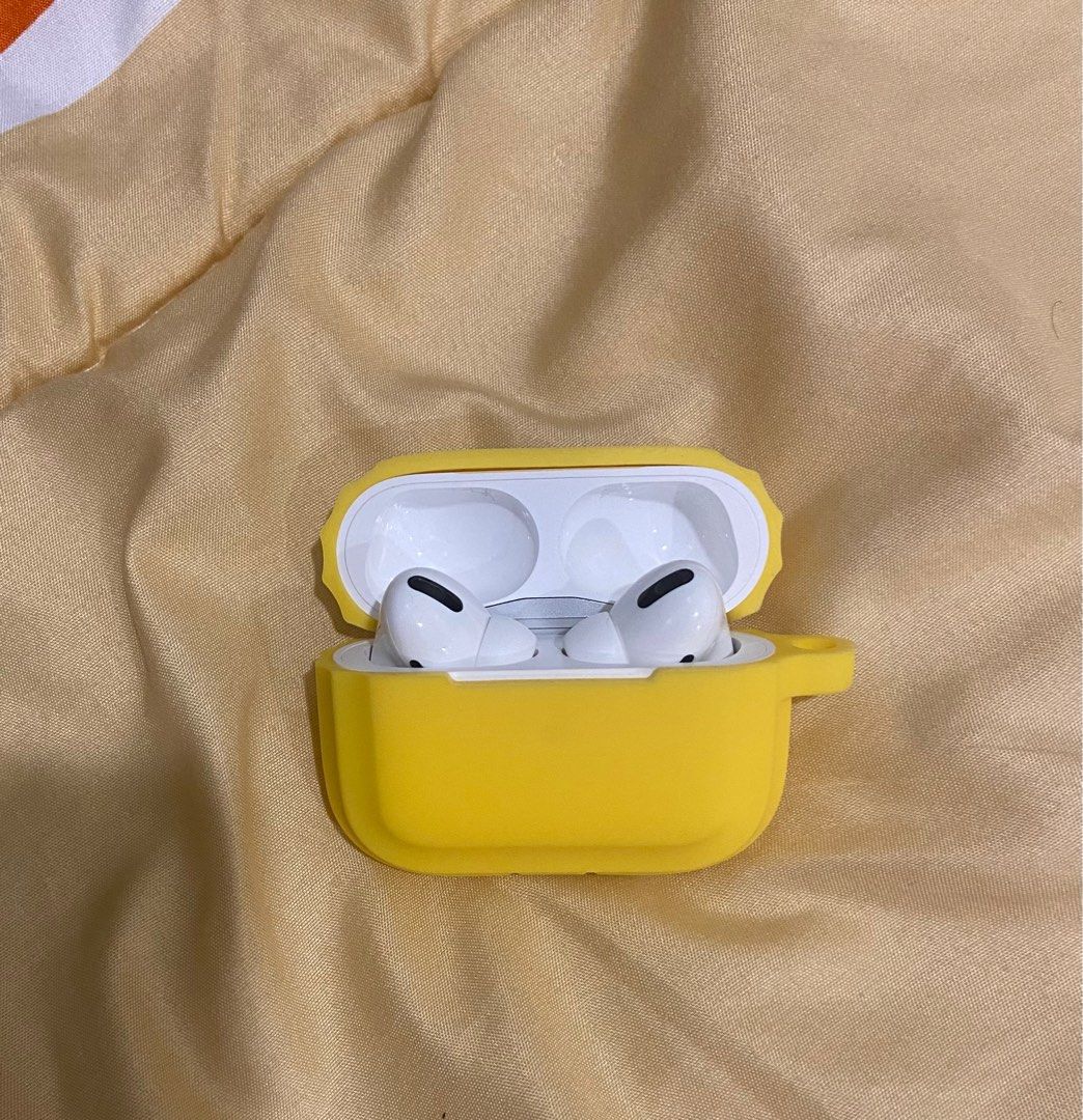 apple-airpods-pro-with-magsafe-charging-case-cable-mobile-phones