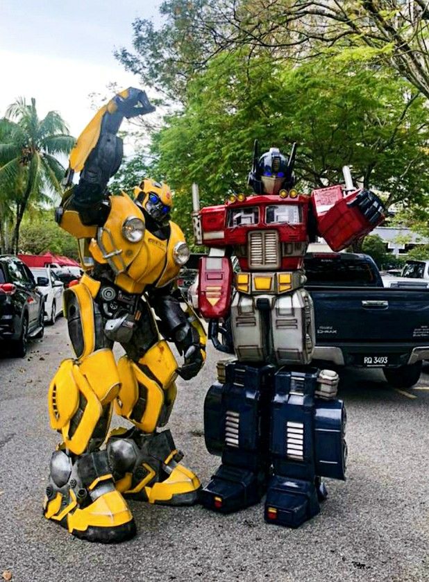 Transformers cosplay store