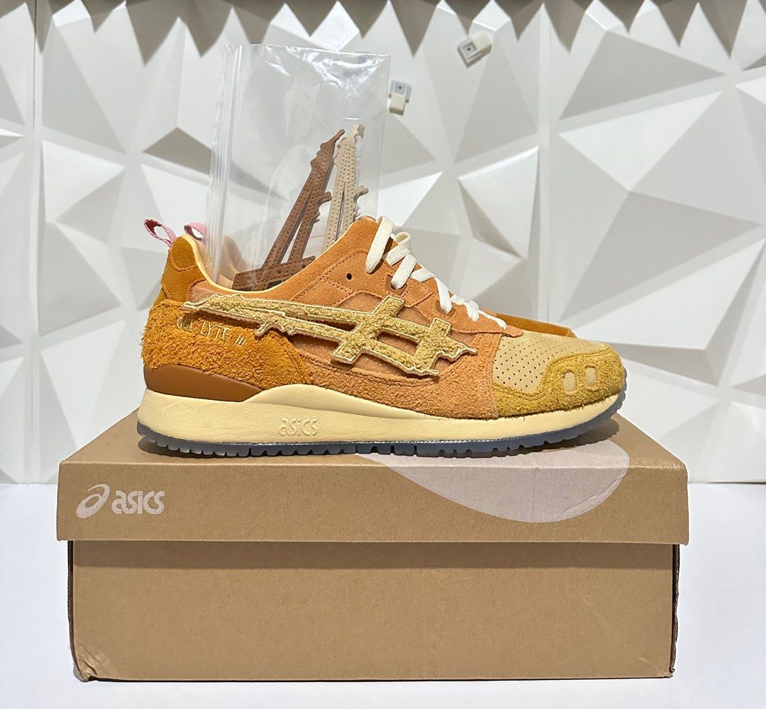 Asics top x carhartt
