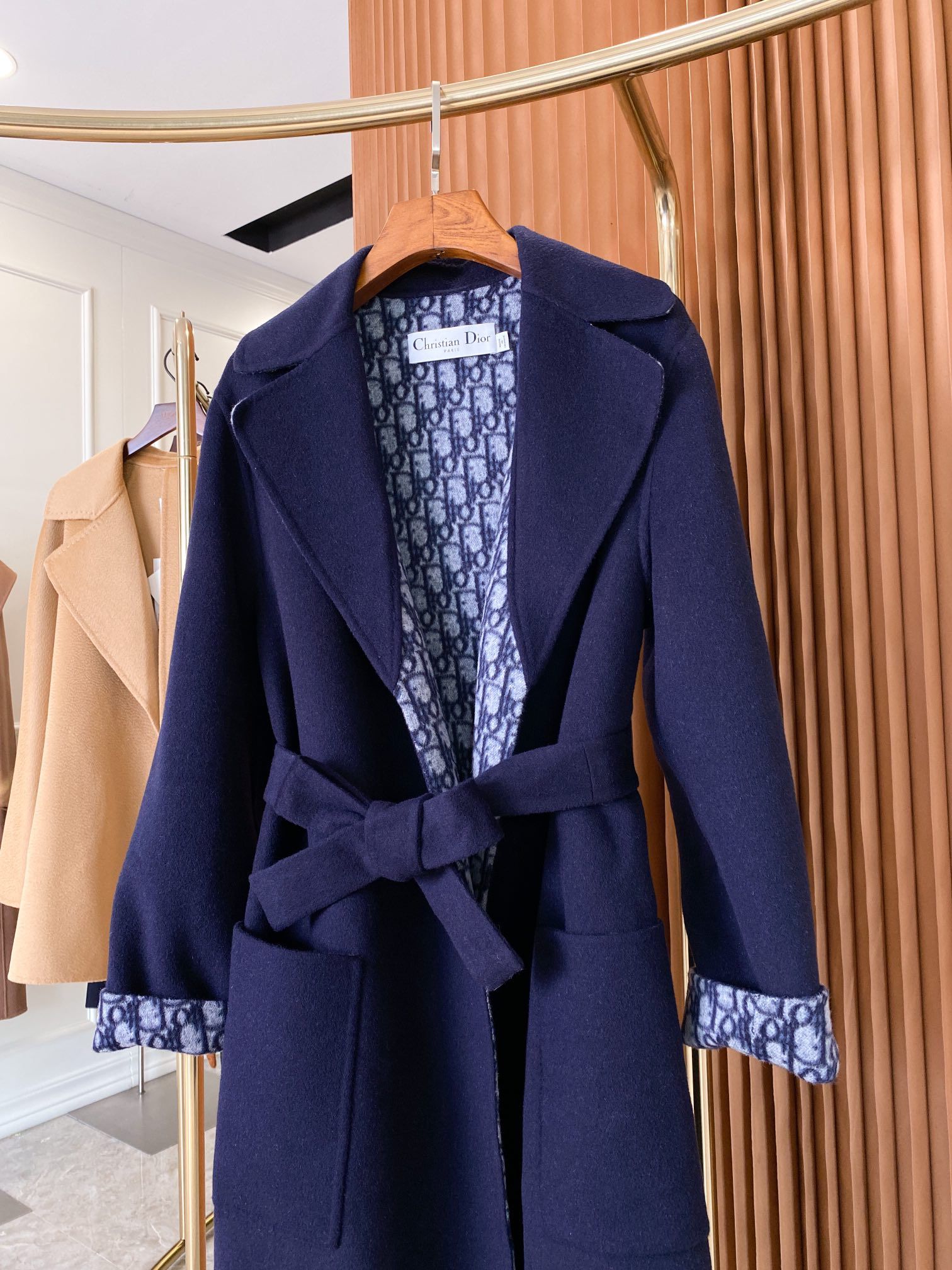 Christian dior clearance cashmere coat
