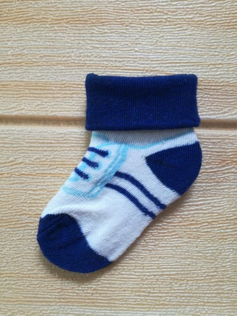Baby Boy Socks 0-12 M (Category: Babies & Kids Fashion) located in Manila. Submitted by chic.dot.ph (Listing ID 1204410474, Image 2). Description: New Royal Blue.