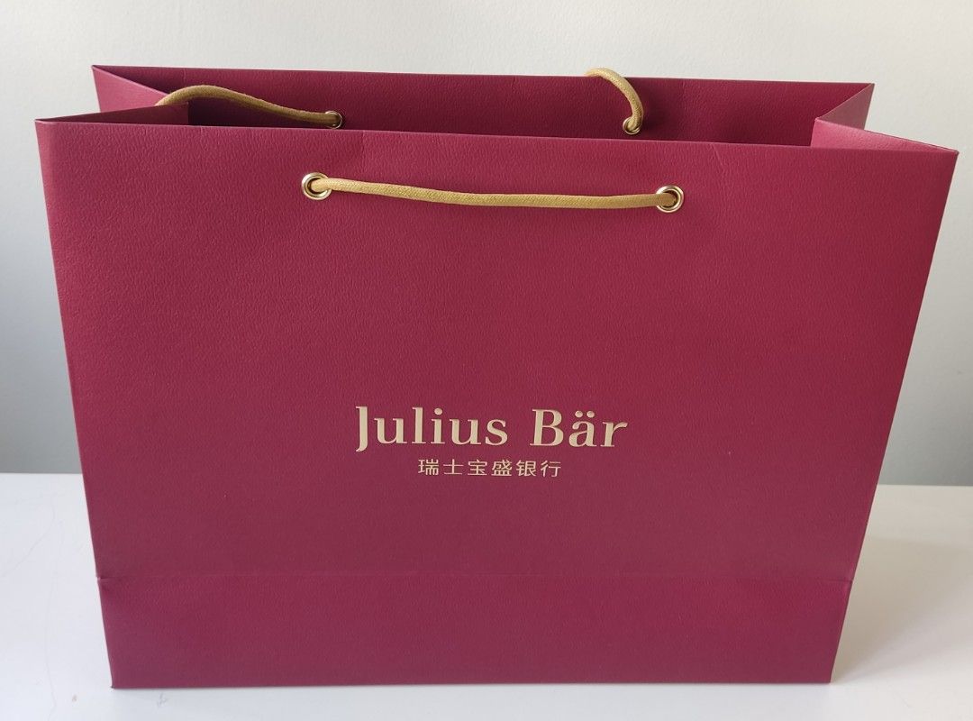 Bank Julius Baer 2023 Red Packet Premium Box Set (Ang Pow), Everything ...