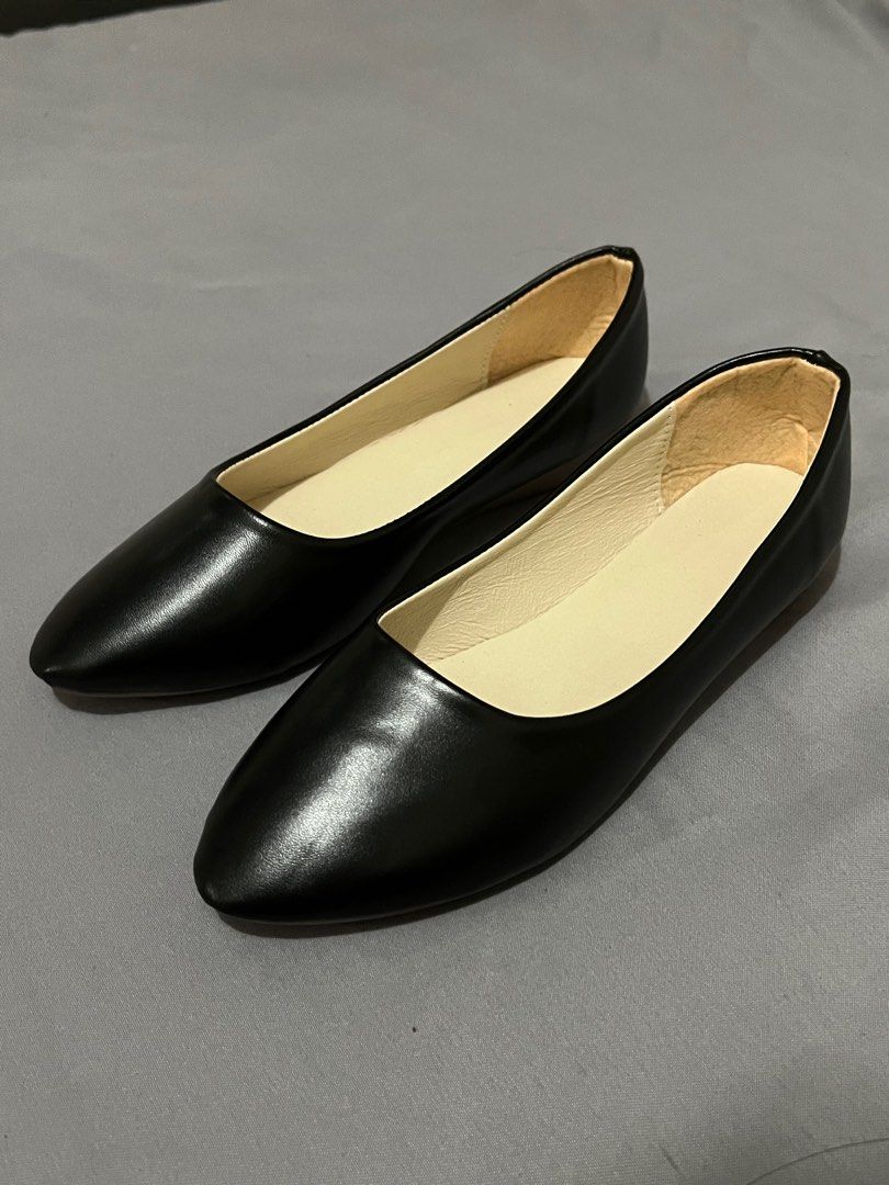 Black flat shoes size 6 sale