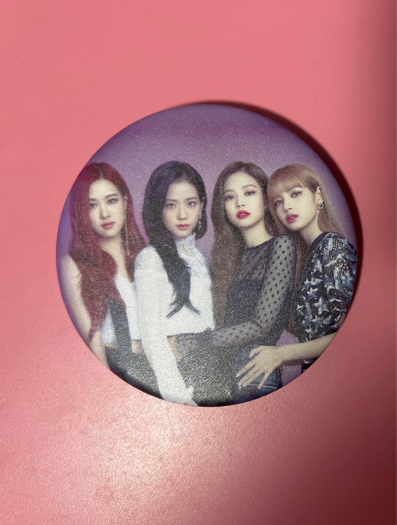 BLACKPINK pin, Hobbies & Toys, Memorabilia & Collectibles, K-Wave on ...