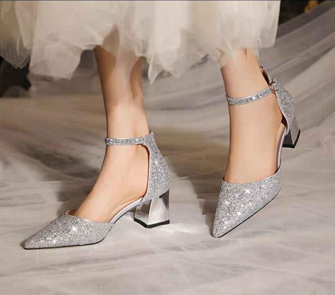 BRAND NEW SILVER SHOES HEELS 5.5CM 30 ONLY Women s Fashion
