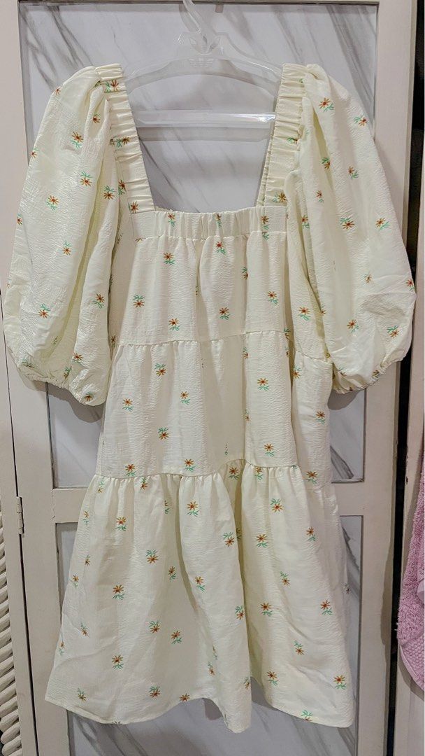 Daisy Dress, Women's Fashion, Dresses & Sets, Dresses on Carousell