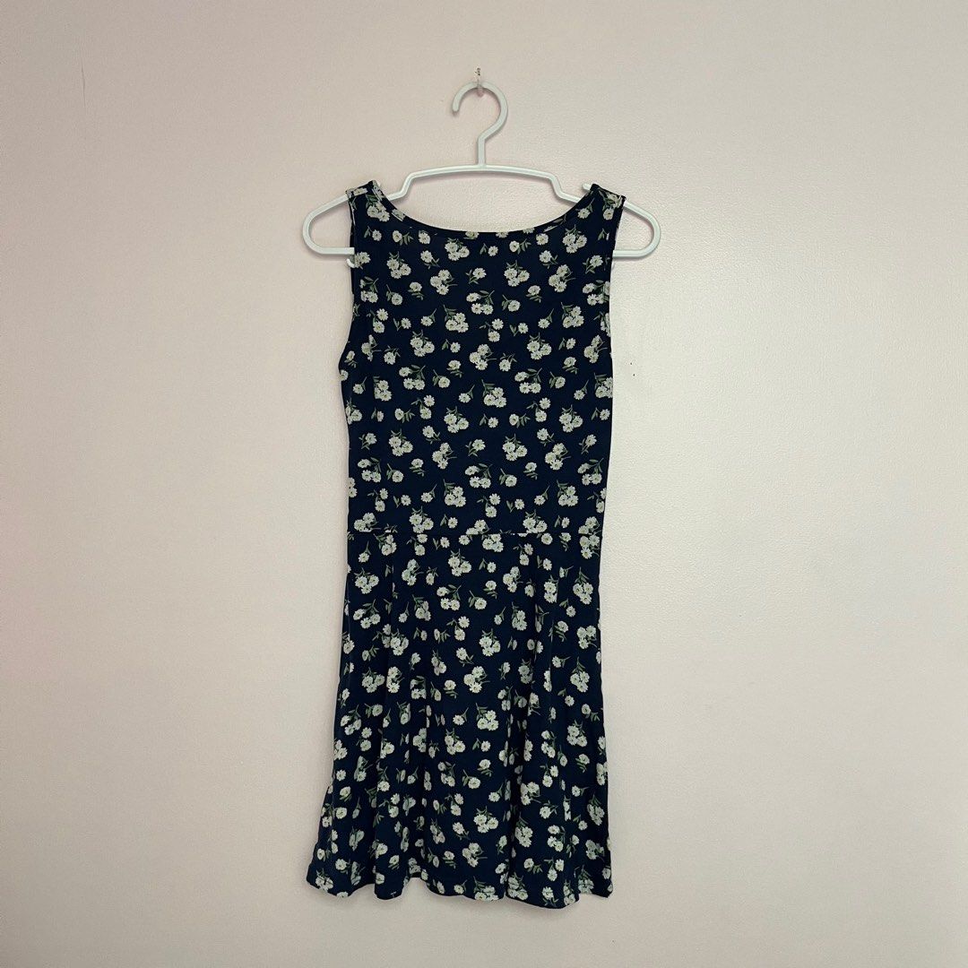 daisy dress, Women's Fashion, Dresses & Sets, Dresses on Carousell