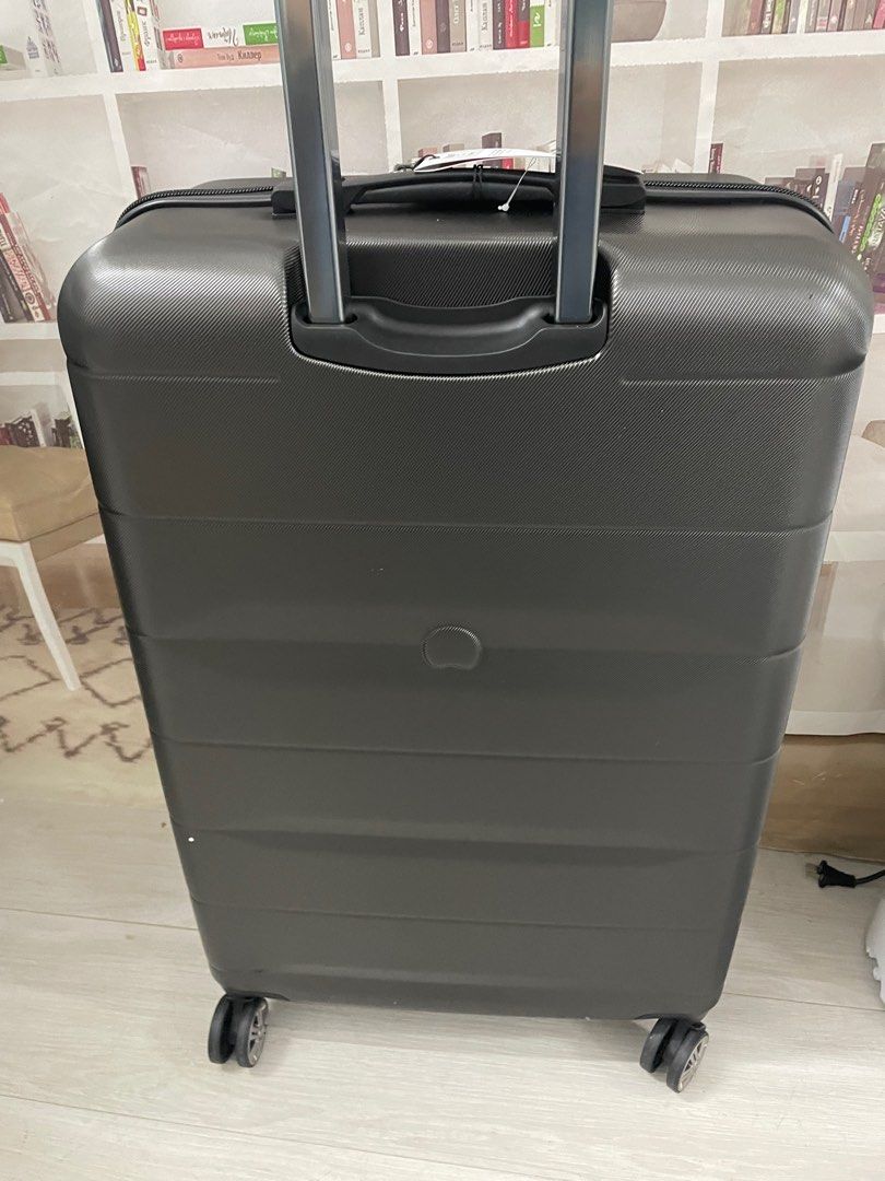 Delsey 30 吋行李箱旅行箱 Delsey 30 inch Luggage 50 x 76 x 30cm, 興趣及遊戲, 旅行, 旅遊