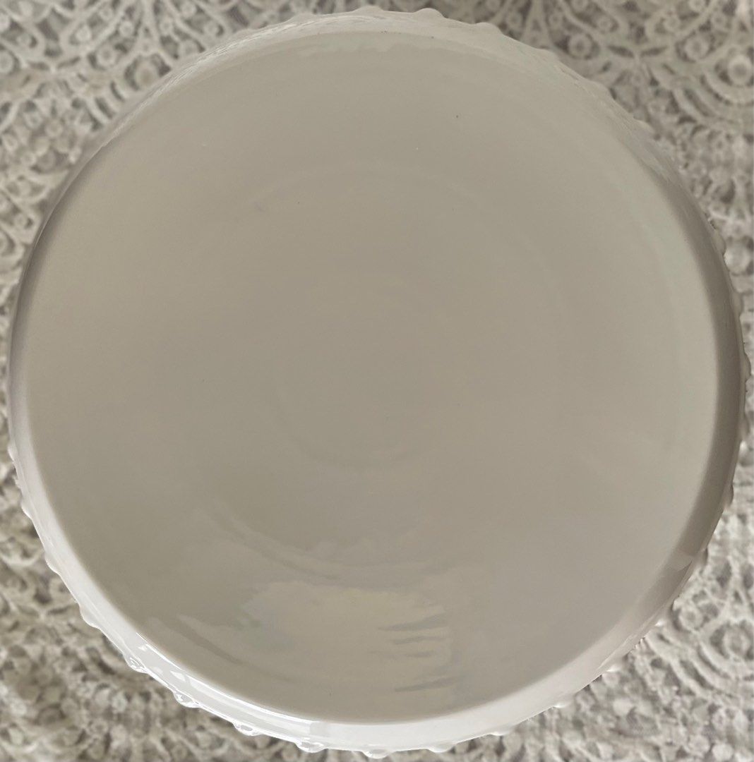 Dotted Ceramic Cake Stand (Category: Bakeware) located in Paranaque City. Submitted by vintagesoulmanila (Listing ID 1204290538, Image 2). Description: Measurements: *Diameter - 11.75 inches *Height - 4 inches.