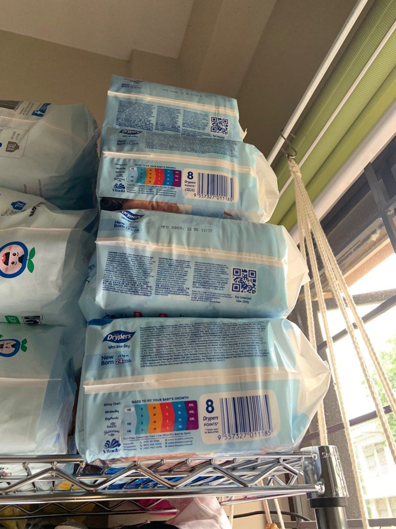 Drypers Baby Diaper Newborn better than Pampers Huggies EQ and others