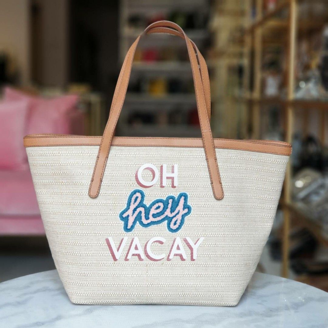 Fossil jeanne beach tote 2025