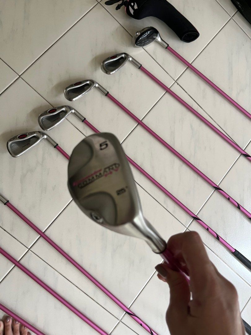 LEFTY Golf Clubs, Sports Equipment, Sports & Games, Golf on Carousell