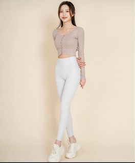 （分類：）位於 。 由 ktaehee 提交（商品編號 1204312138，圖片 1）。簡介： 。