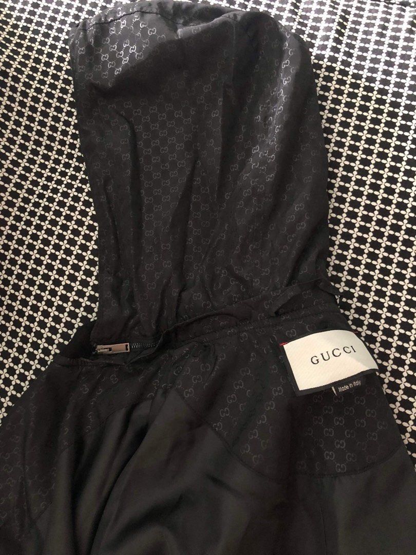 GUCCI Black GG Nylon Windbreaker Detachable Hoodie Jacket