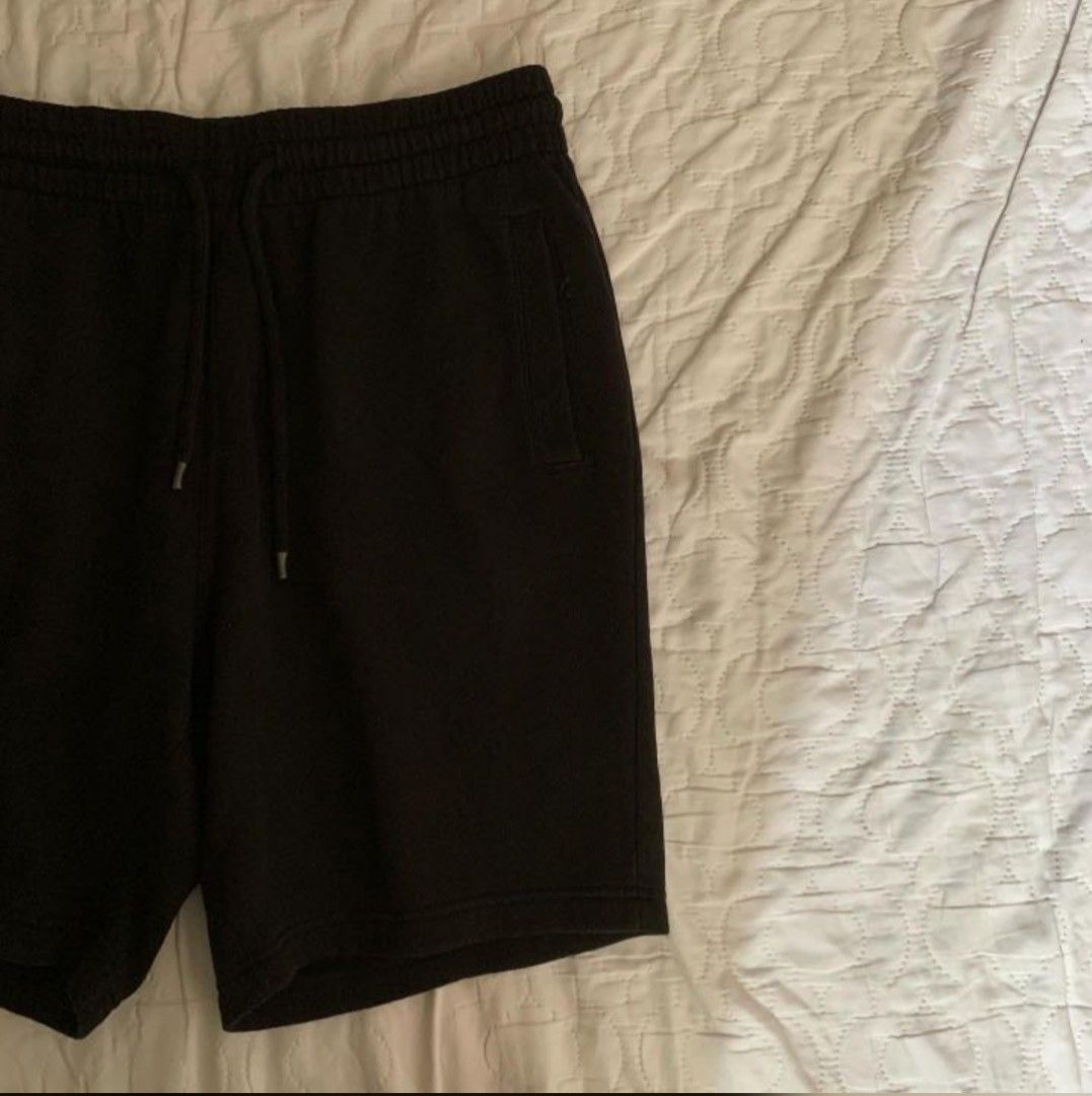 H M Black Short L