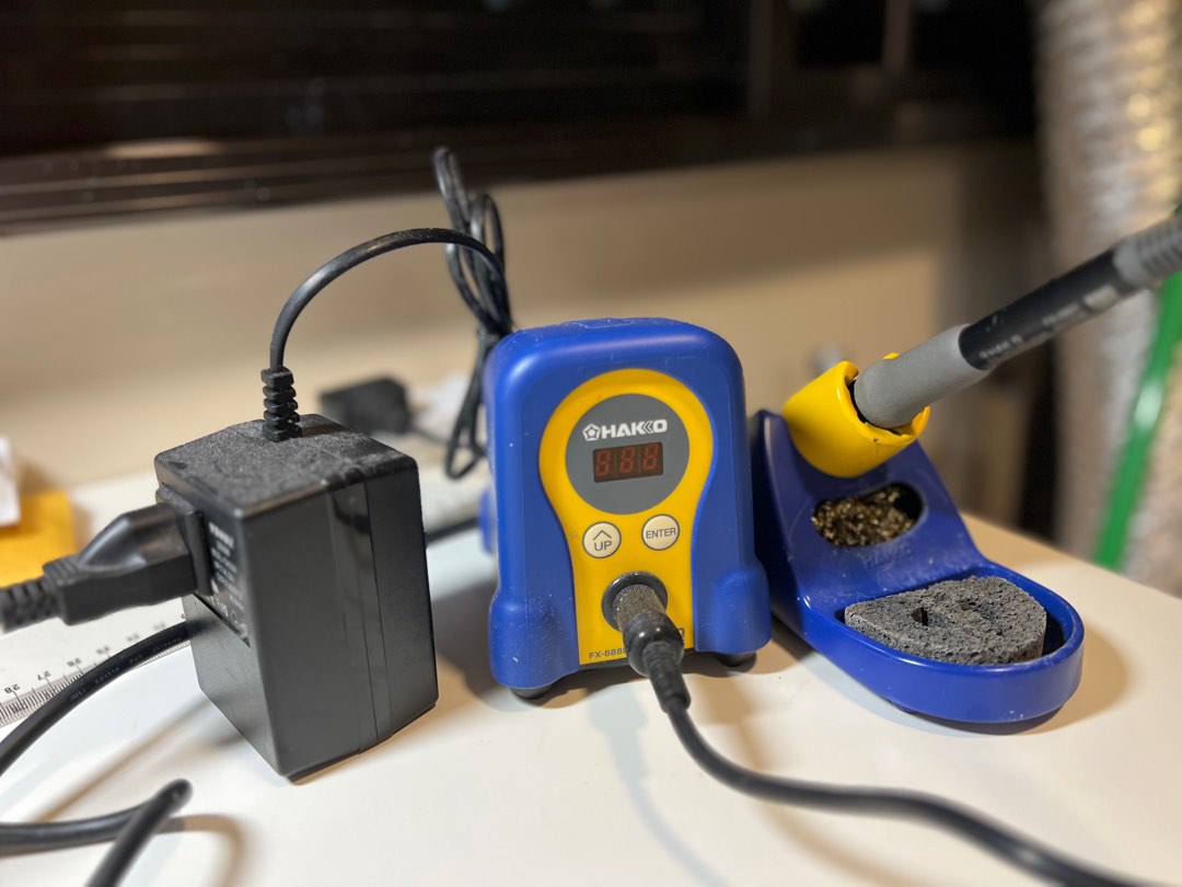 Hakko FX-888d Solder Iron Station + Transformer & 3-pin Plug!, Hobbies