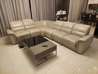 (Category: ) located in . Submitted by astute888 (Listing ID 1204325423, Image 1). Description: .