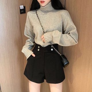 (Category: ) located in . Submitted by the.wardrobe_ (Listing ID 1204281252, Image 1). Description: .
