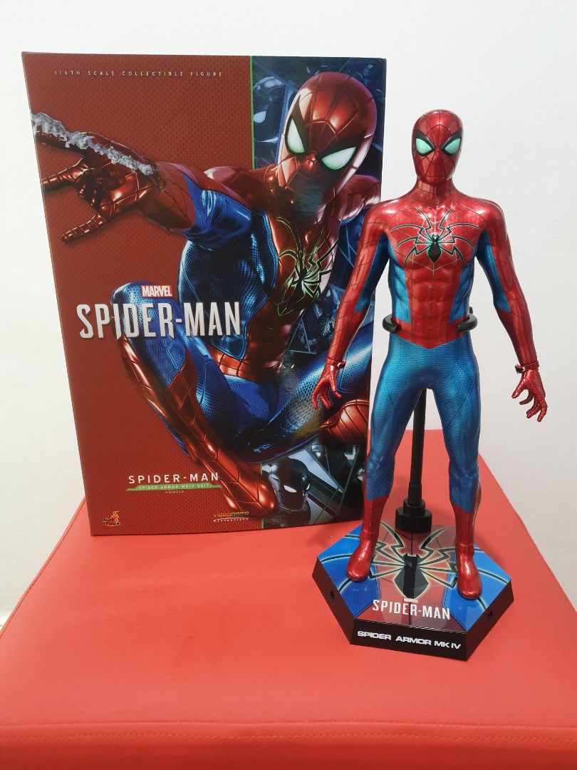 Hot Toys Spider-Man (ANAD) (Category: Figurines & Statues) located in Quezon City. Submitted by mysticrabbit_90e870 (Listing ID 1204294357, Image 1). Description: Hot Toys 1/6 Scale Spider-Man BIB - back in box Displayed in glass cabinet Complete PM for other details.