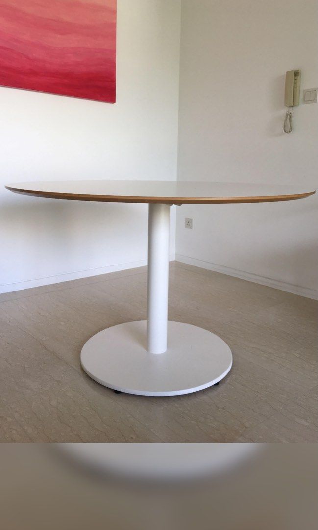 Ikea billsta on sale round table