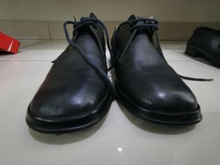 Johnson leather dress shoes