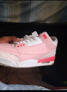 Jordan 3 pink