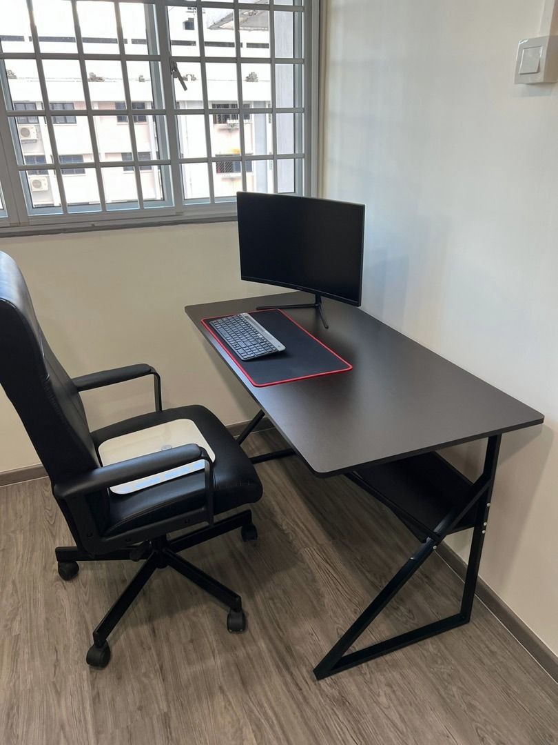 K Frame Computer / Study Table/Desk, Furniture & Home Living, Furniture ...