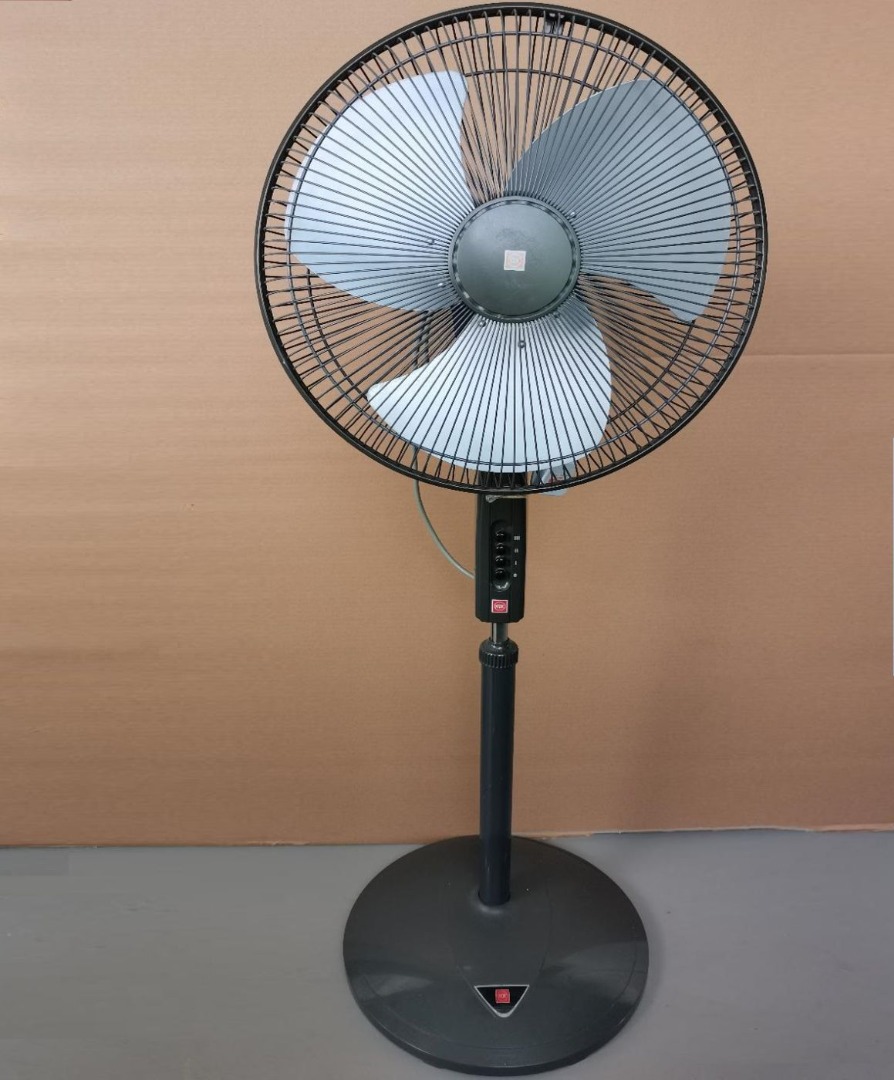 KDK 16" stand fan P40US, Furniture & Home Living, Lighting & Fans, Fans