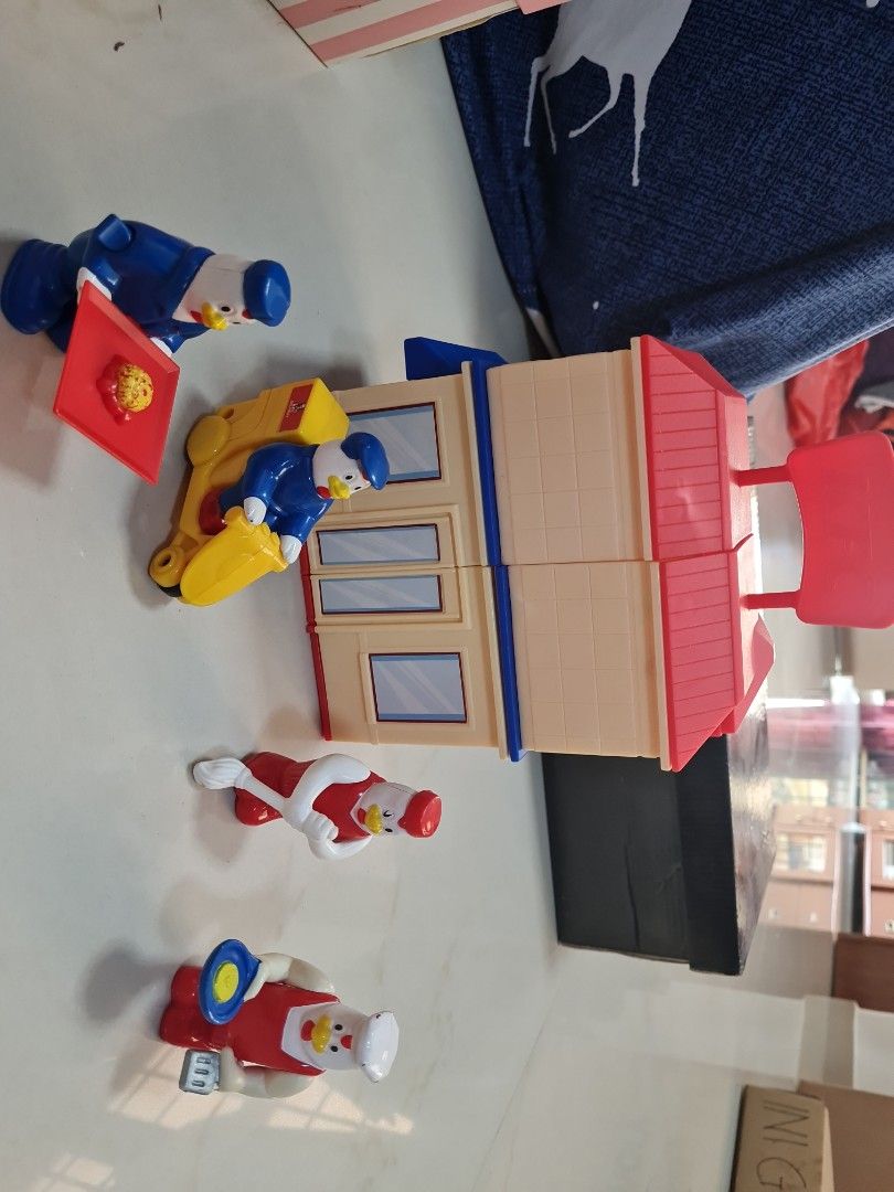 KFC happy meal toy full set