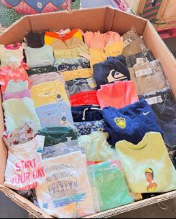 Kids clothing pallets