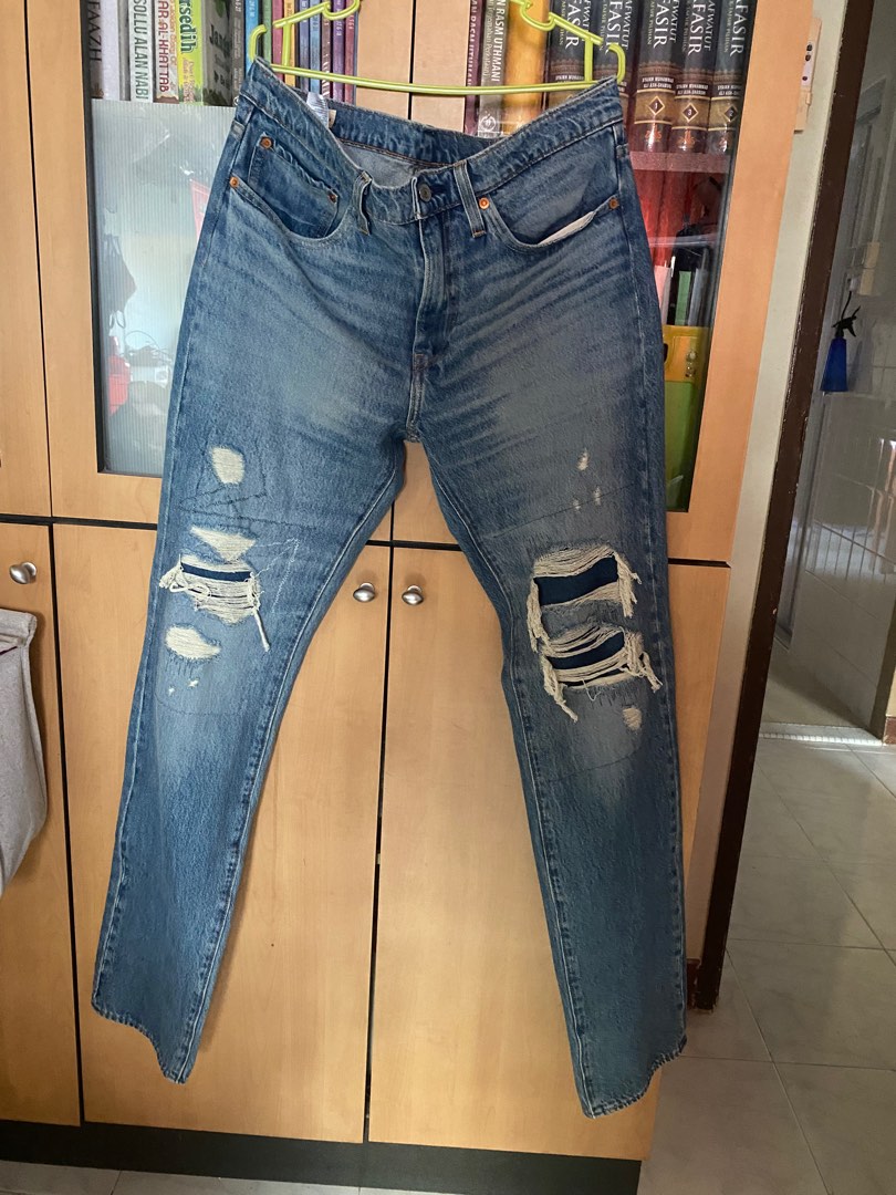 Levi's 511 Vintage Ripped Jeans, Men's Fashion, Bottoms, Jeans on Carousell