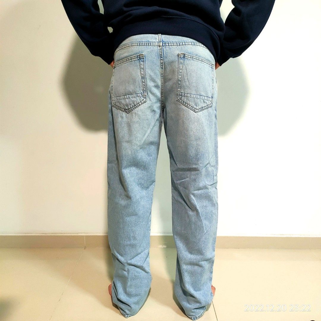 Relaxed Baggy Jeans (Light Wash)