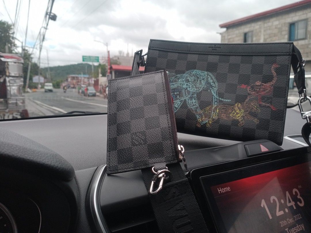 Real vs Fake LV Gaston Wearable Wallet Review from Suplook 