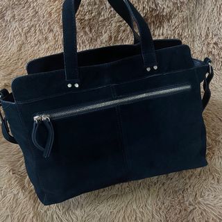 (Category: ) located in . Submitted by MARTgaret (Listing ID 1204217627, Image 1). Description: .