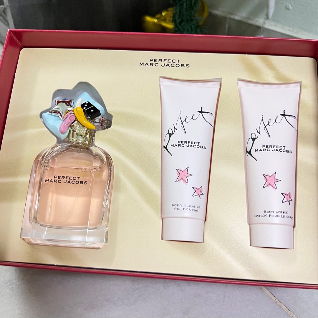 MARC JACOBS PERFECT EDP 100ML CHRISTMAS 2022 SET