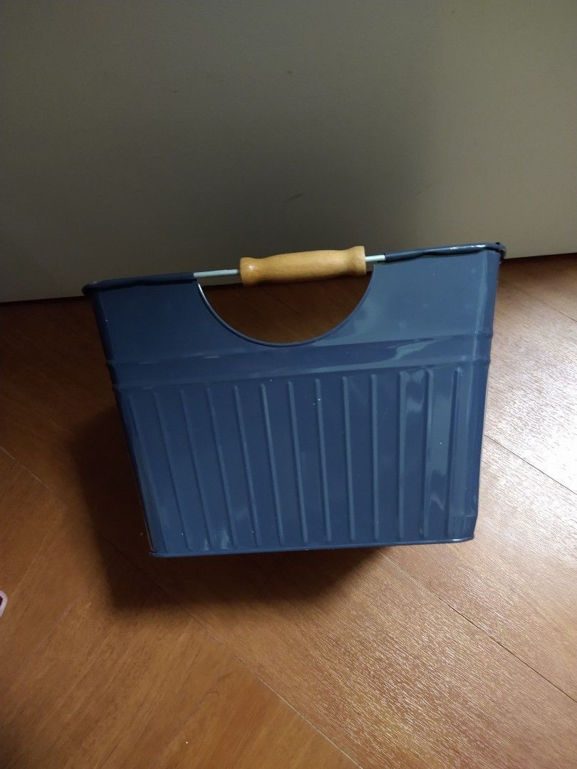Metal Bin Storage Basket US (Category: Storage Boxes & Baskets) located in Manila. Submitted by PickClickShip (Listing ID 1204287363, Image 1). Description: Metal Bin Storage Basket with Wooden handle - color: midnight Blue - US shipped - with small dent on base - dimension: 11x10x6.5".