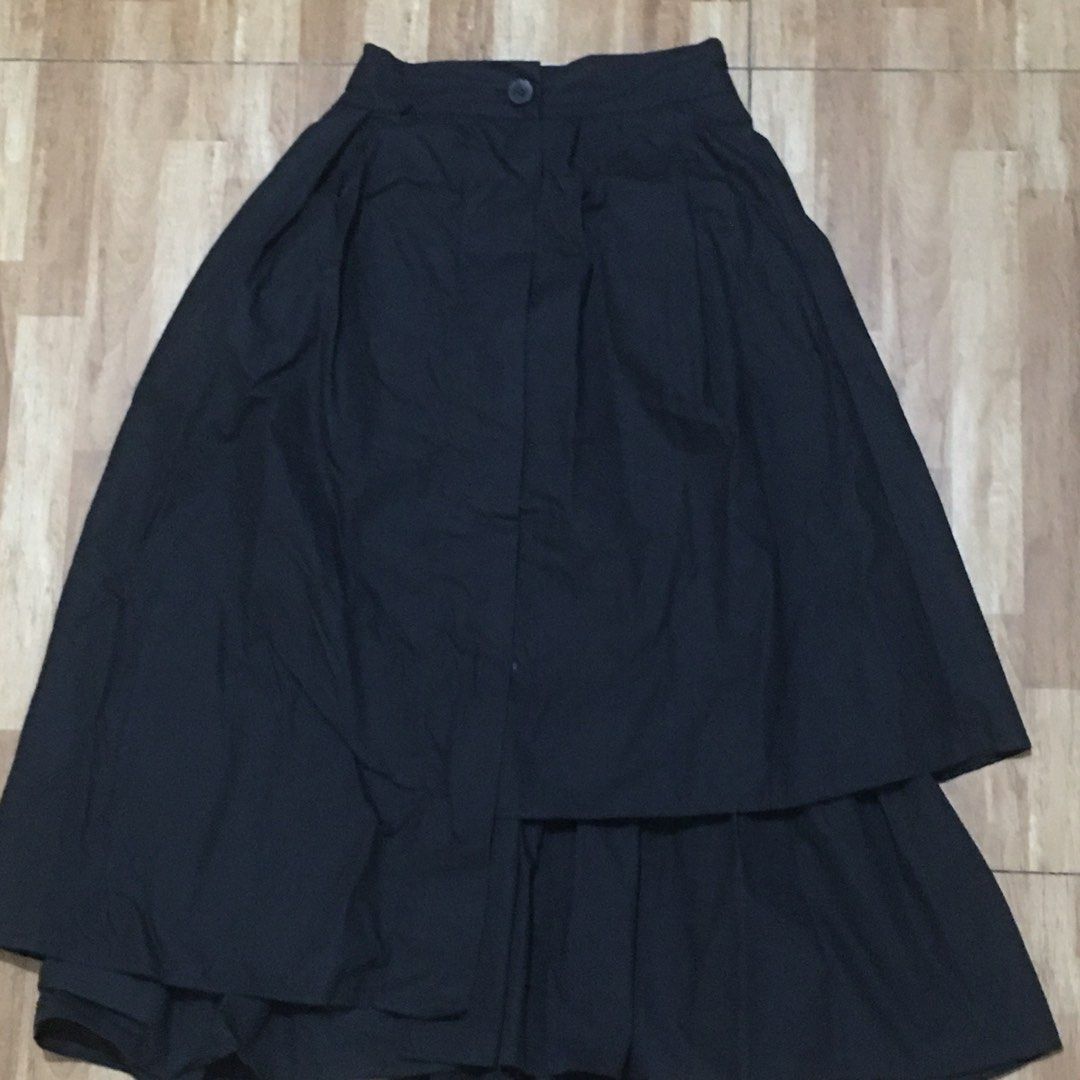 midi/long skirt in black (Category: Skirts) located in Taguig. Submitted by jdeclutter__ (Listing ID 1204303010, Image 1). Description: garterized fits xs to small subversive inspired .