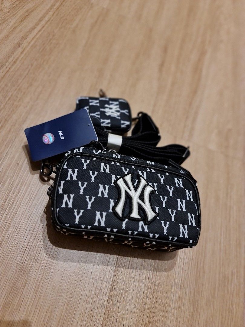 MLB Monogram Mini New York Yankees/Boston Cross Bag Crossbody Bag Shoulder  Bag