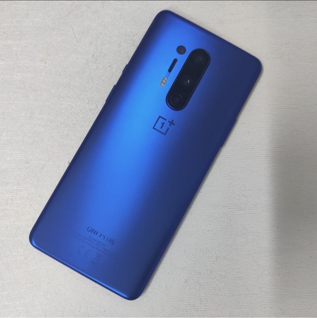 OnePlus 8 Pro 12/256 Ultramarine Blue ( 3 Lines on screen, refer photo ...