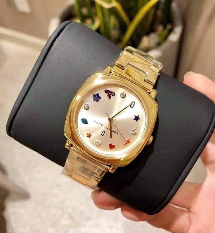 Marc jacob cheap mandy charm