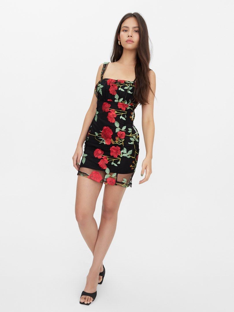 POMELO Mini Dress, Women's Fashion, Dresses & Sets, Dresses on Carousell