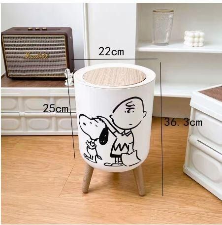 Portable Snoopy Cartoon Dustbin Trash Bin with Cover / Living Room /  Kitchen / Study Rooms, Furniture & Home Living, Cleaning & Homecare  Supplies, Waste Bins & Bags on Carousell