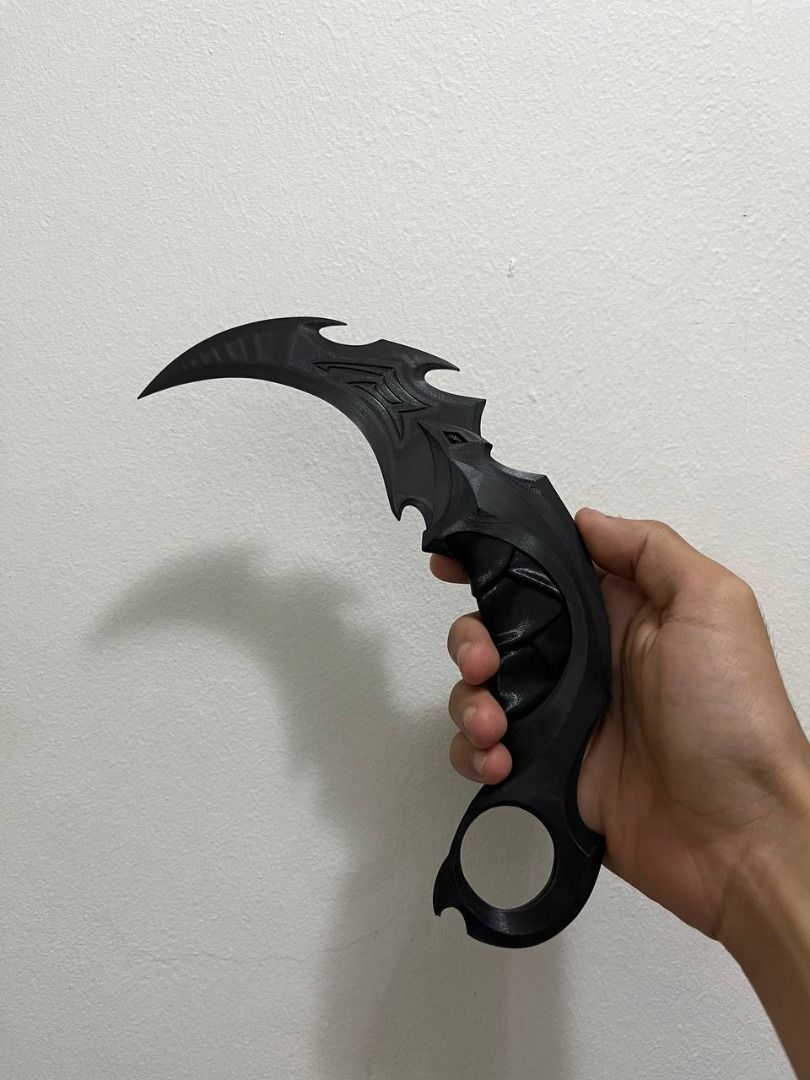 Reaver Karambit Valorant Life Size, Hobbies & Toys, Toys & Games on