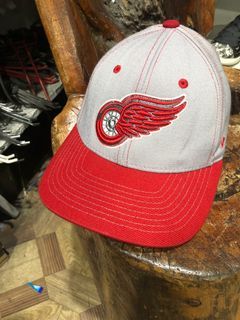 Vintage Cincinnati Reds Hat Cap Snap Back Red Mesh Trucker Plain Logo 90s  Y2K