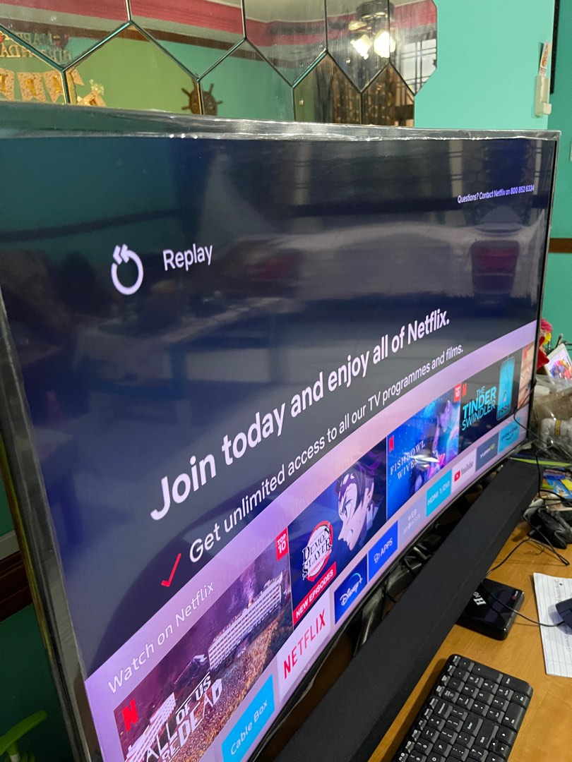 Samsung curve tv, TV & Home Appliances, TV & Entertainment, TV on Carousell